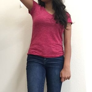 burgundy v-neck t-shirt